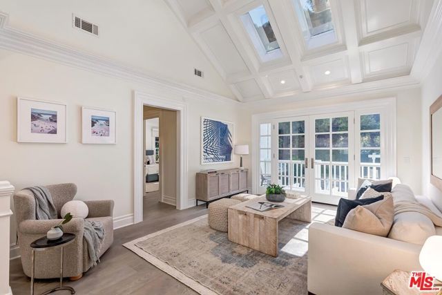 2803 Mandeville Canyon, Los Angeles, CA 90049