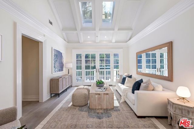 2803 Mandeville Canyon, Los Angeles, CA 90049