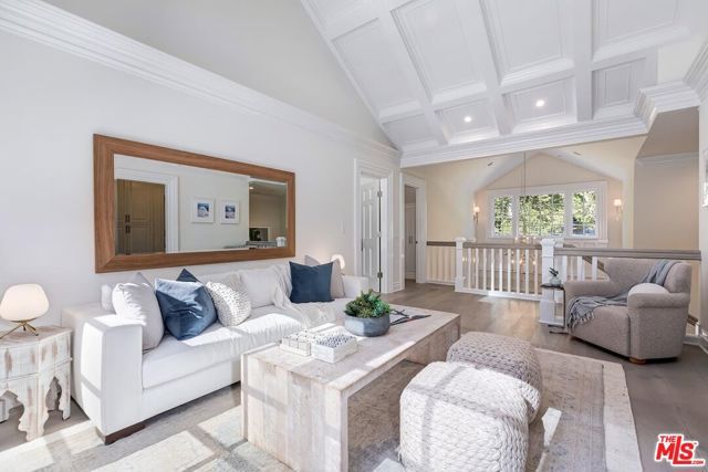 2803 Mandeville Canyon, Los Angeles, CA 90049