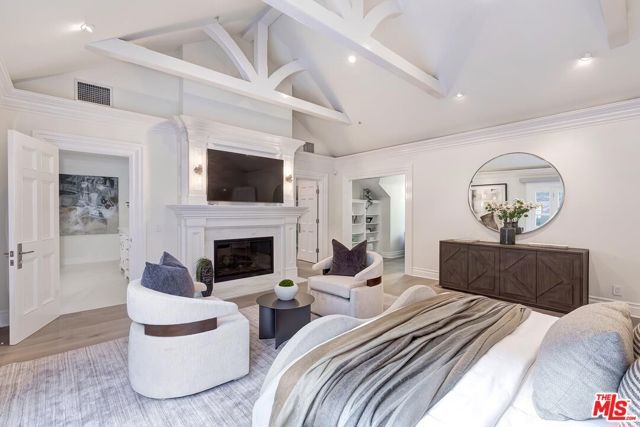 2803 Mandeville Canyon, Los Angeles, CA 90049
