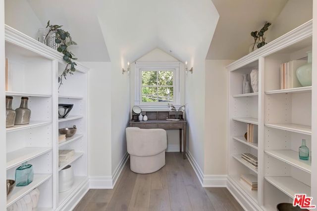 2803 Mandeville Canyon, Los Angeles, CA 90049