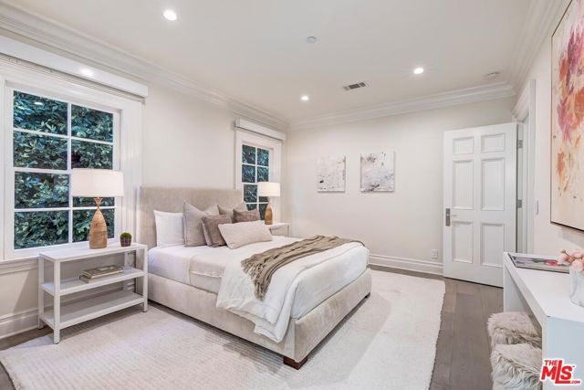 2803 Mandeville Canyon, Los Angeles, CA 90049