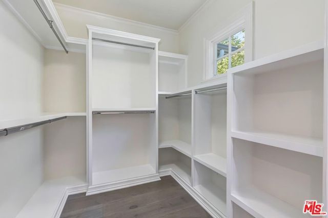 2803 Mandeville Canyon, Los Angeles, CA 90049