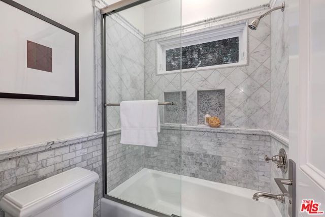 2803 Mandeville Canyon, Los Angeles, CA 90049