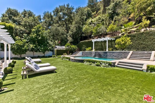 2803 Mandeville Canyon, Los Angeles, CA 90049