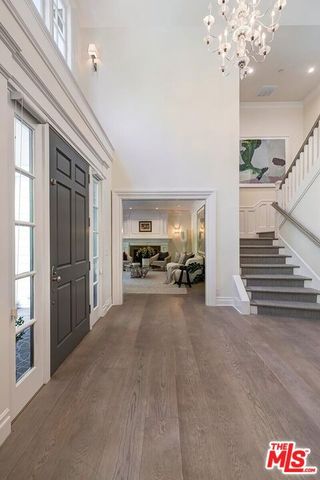 2803 Mandeville Canyon, Los Angeles, CA 90049