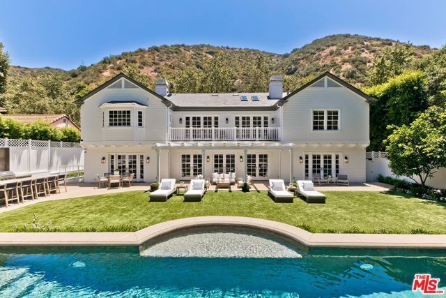 2803 Mandeville Canyon, Los Angeles, CA 90049