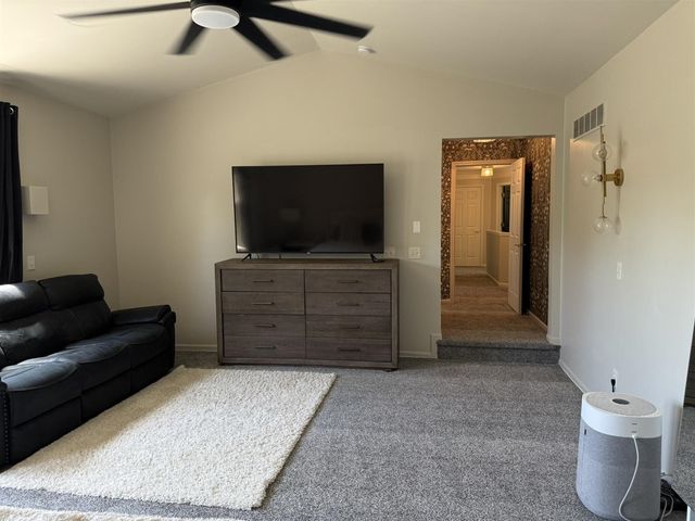 48871 Manhattan Circle, Canton, MI 48188