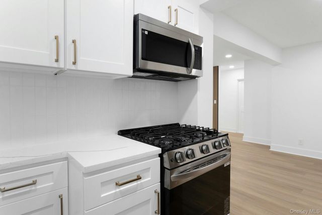1296 Midland Avenue L2, Yonkers, NY 10704