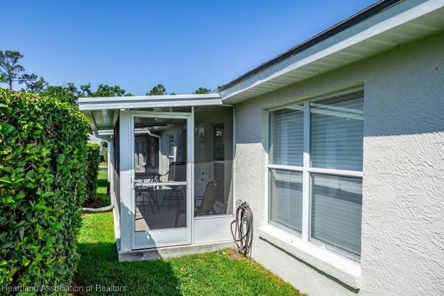 2033 Ashley Oaks Circle, Sebring, FL 33870