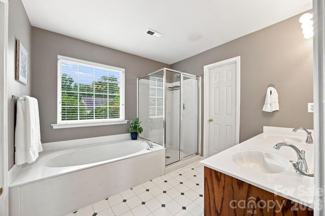 10310 Sawtimber Court, Huntersville, NC 28078