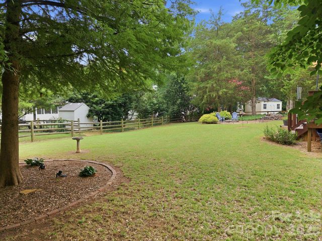 10310 Sawtimber Court, Huntersville, NC 28078