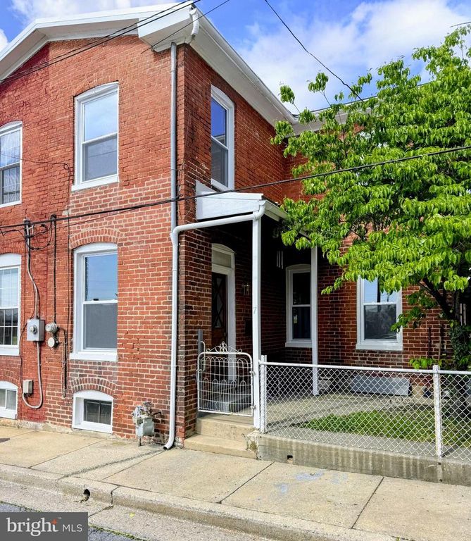 Image 1 of property listing at 7 N WISNER ST, Frederick, MD 21701