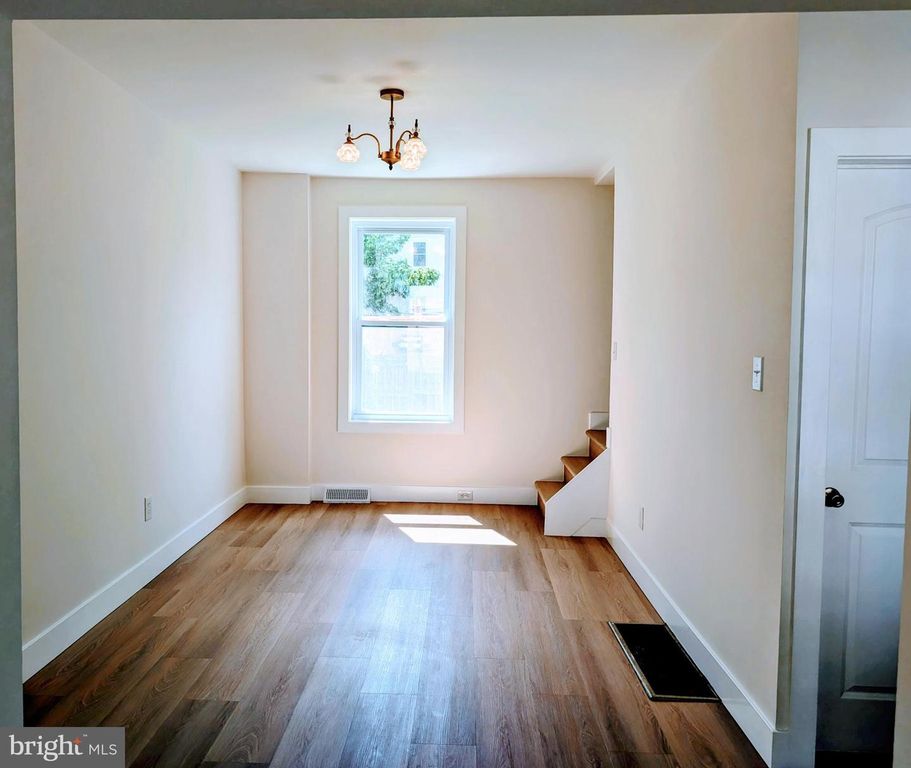 Image 5 of property listing at 7 N WISNER ST, Frederick, MD 21701
