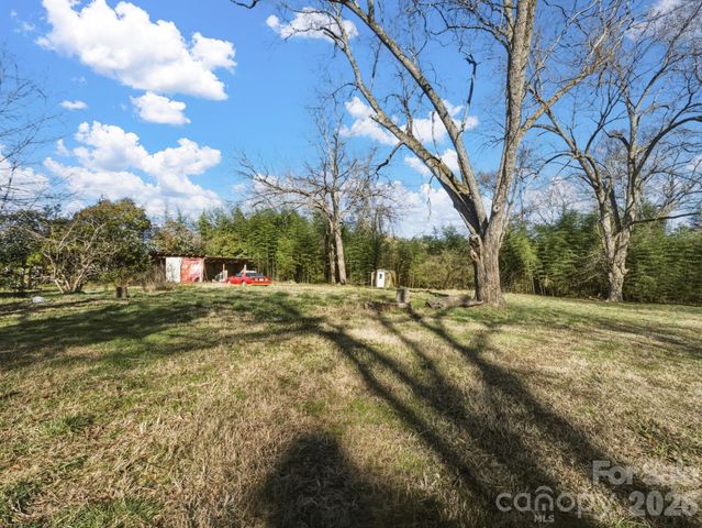 3030 Shannon Street, Sharon, SC 29742