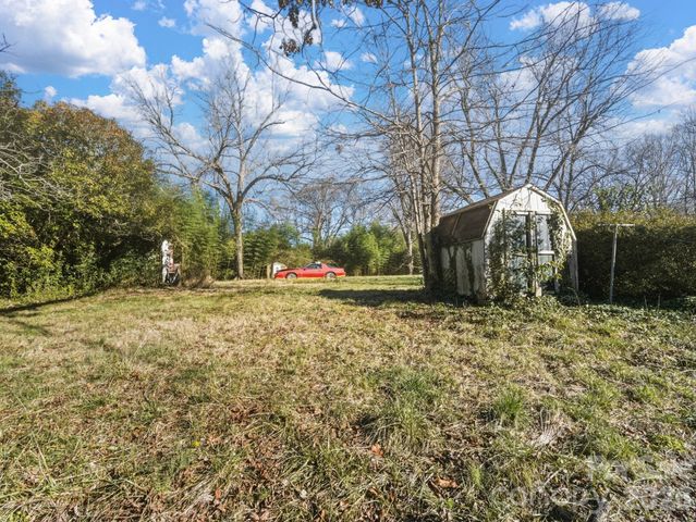 3030 Shannon Street, Sharon, SC 29742