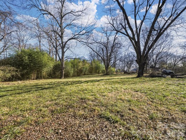 3030 Shannon Street, Sharon, SC 29742