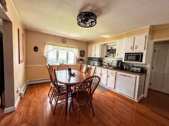 74 Hobart Street, Manchester, NH 03104