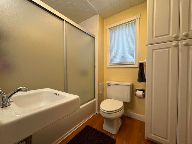 74 Hobart Street, Manchester, NH 03104