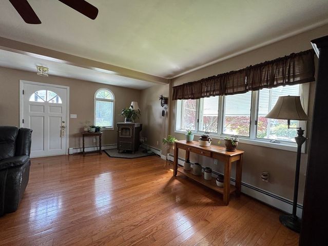 74 Hobart Street, Manchester, NH 03104