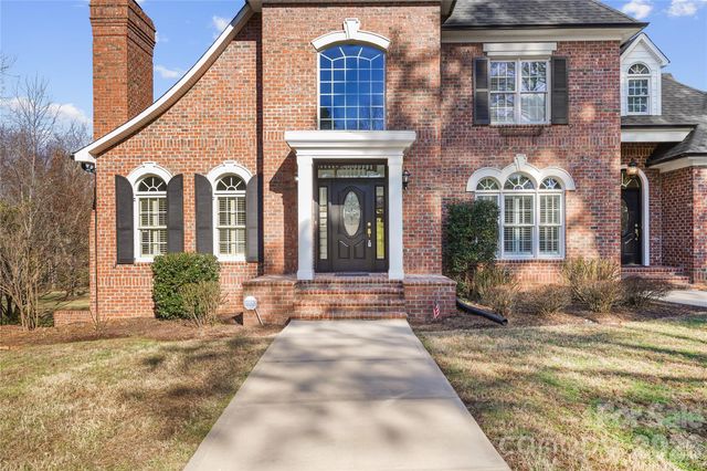 2812 Woodwind Court, Kannapolis, NC 28081