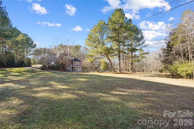 2812 Woodwind Court, Kannapolis, NC 28081