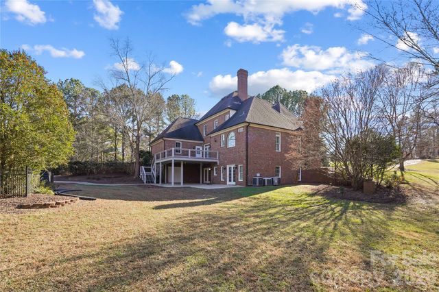 2812 Woodwind Court, Kannapolis, NC 28081