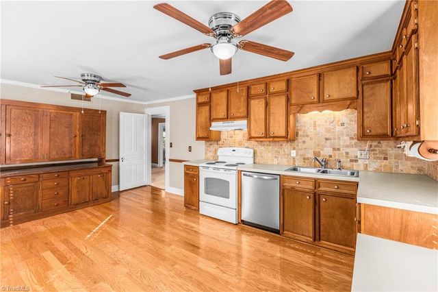 321 W Main Street, East Bend, NC 27018