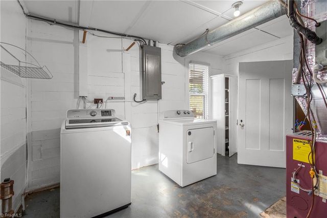 321 W Main Street, East Bend, NC 27018