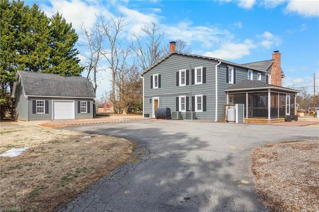 321 W Main Street, East Bend, NC 27018