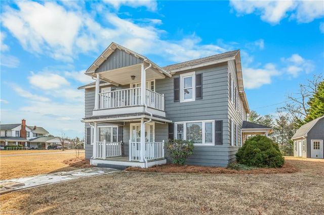 321 W Main Street, East Bend, NC 27018