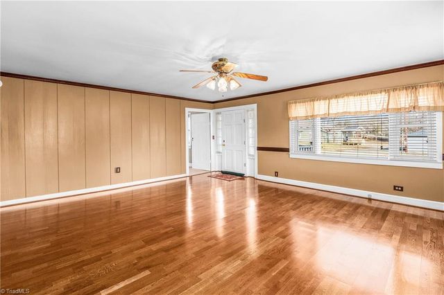 321 W Main Street, East Bend, NC 27018