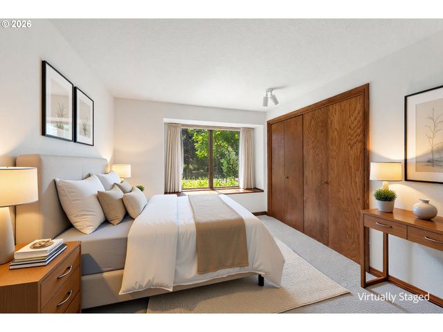 20015 Nw PAULINA Dr, Portland, OR 97210