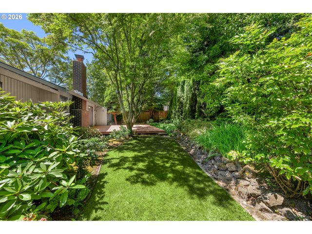 20015 Nw PAULINA Dr, Portland, OR 97210