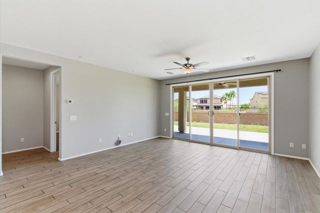 26129 N 133rd Avenue, Peoria, AZ 85383