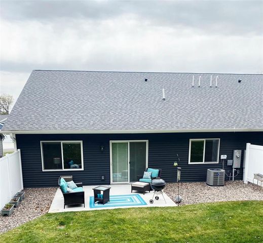 5154 Quiet Hollow Court, Eau Claire, WI 54701