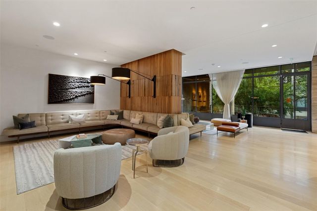 501 West Ave 3402, Austin, TX 78701