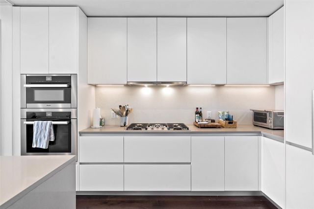 501 West Ave 3402, Austin, TX 78701