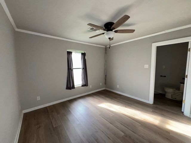 513 S Carter Street, Whitewright, TX 75491