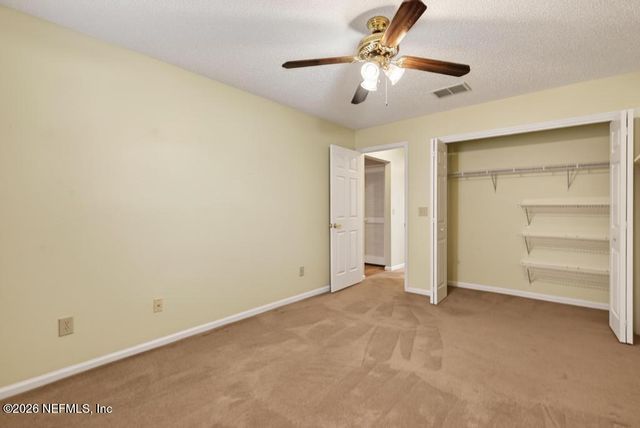 1306 BLUE EAGLE Trail, Jacksonville, FL 32225