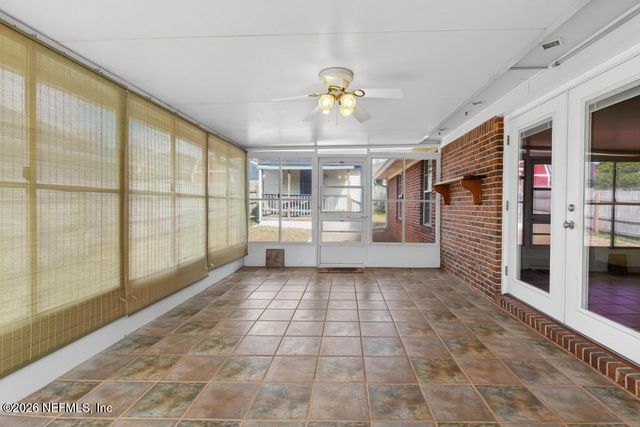 1306 BLUE EAGLE Trail, Jacksonville, FL 32225