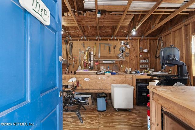 1306 BLUE EAGLE Trail, Jacksonville, FL 32225