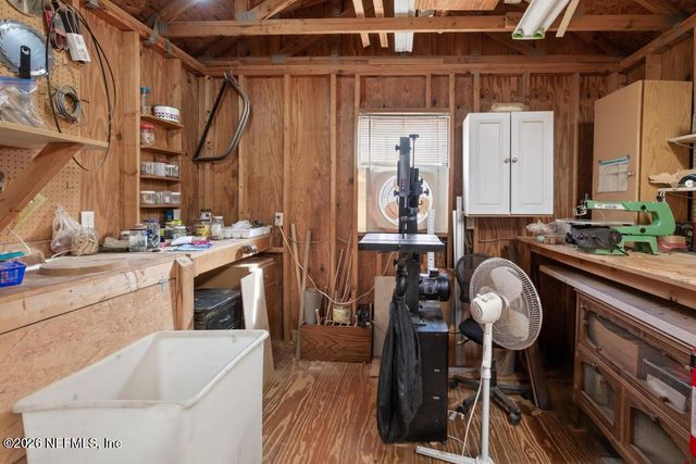 1306 BLUE EAGLE Trail, Jacksonville, FL 32225