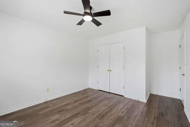 816 Pond View Lane, Sugar Hill, GA 30518