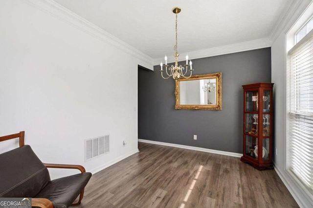 816 Pond View Lane, Sugar Hill, GA 30518