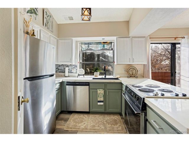 4777 Daybreak Cir, Colorado Springs, CO 80917