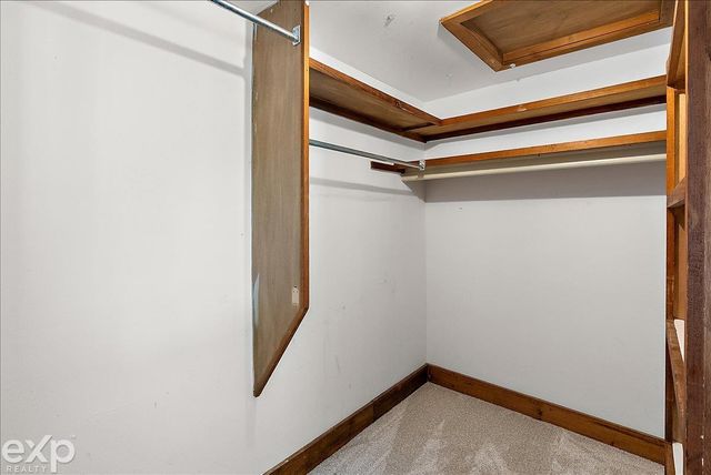7615 West Road, Washington Twp, MI 48094
