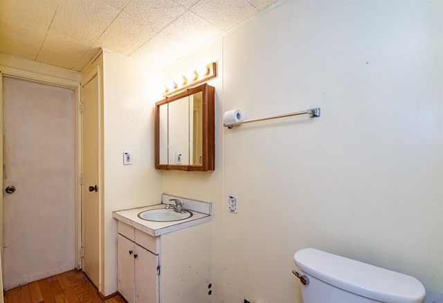 317 N Russell Avenue, Ames, IA 50010