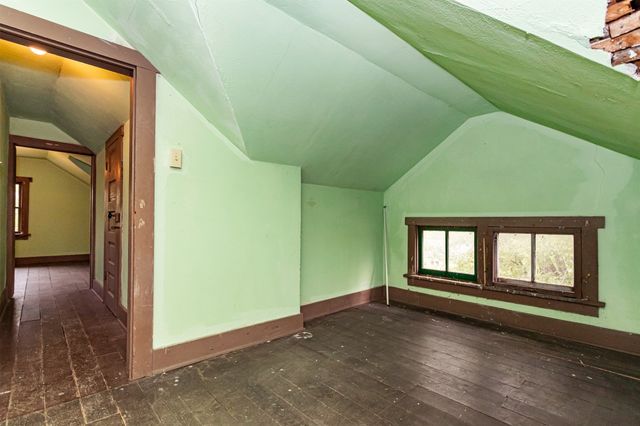 317 N Russell Avenue, Ames, IA 50010
