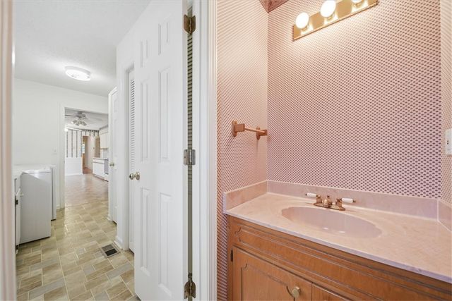 98 Mountain View Drive, Walhalla, SC 29691